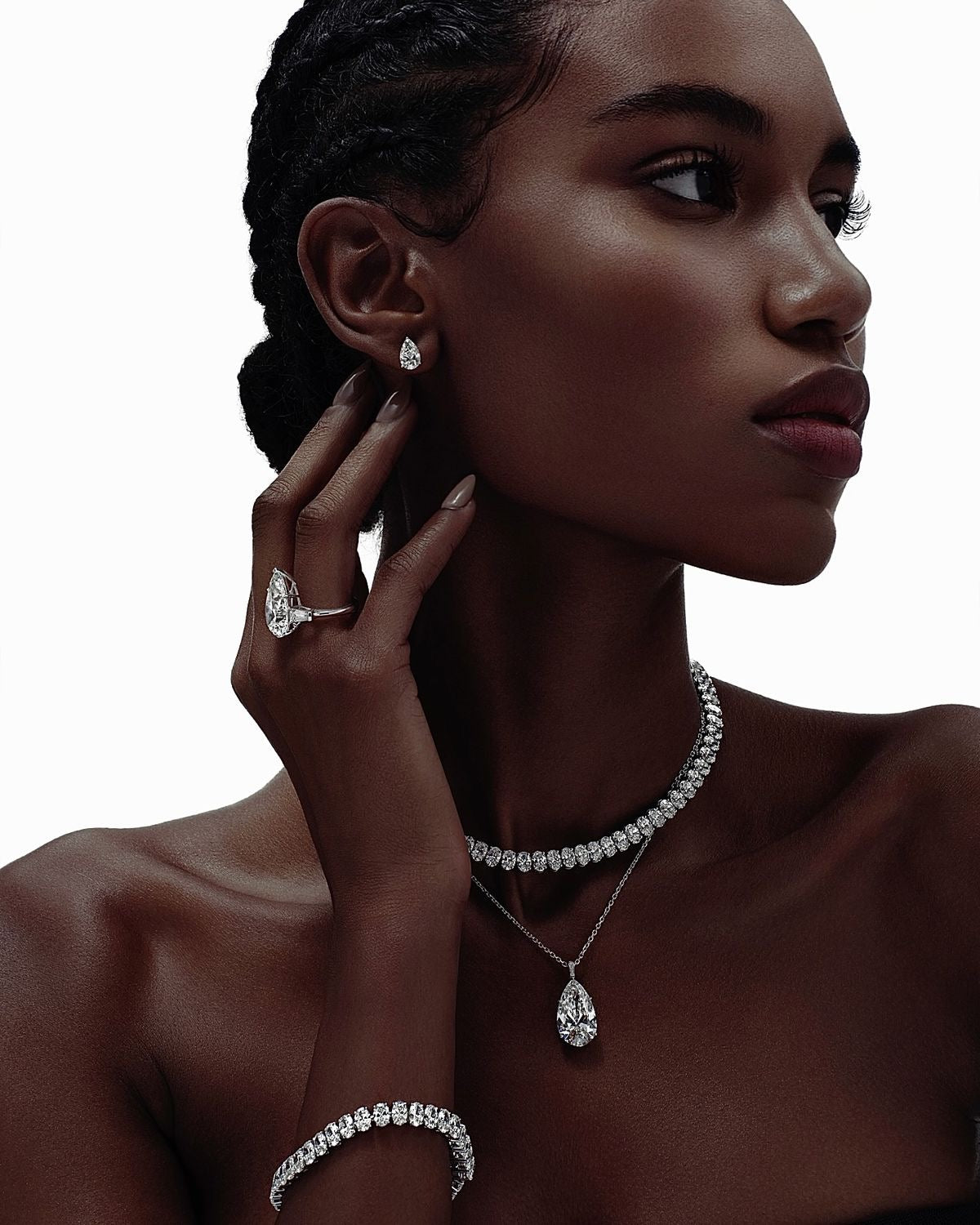 Modern Diamonds. Timeless Elegance.